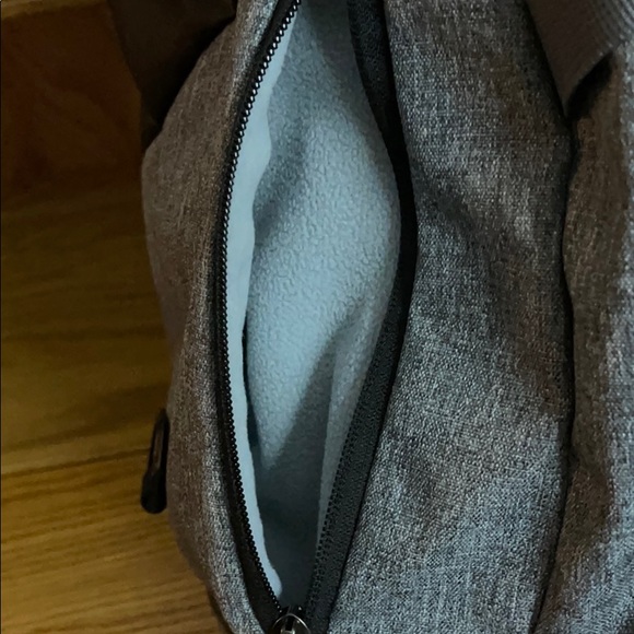 Under Armour Hustle 4.0 Backpack - Picture 3 of 10